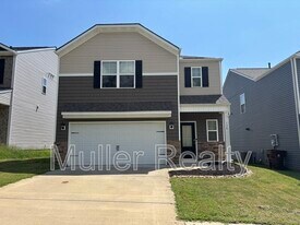 138 Harbour Pointe Ln in Oak Ridge, TN - Building Photo