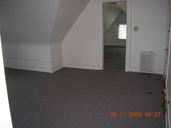 323 N Hartley St, Unit 3rd Floor Apartment in York, PA - Foto de edificio - Building Photo