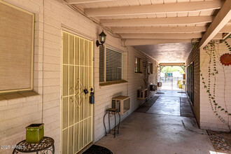 3540 E Montecito Ave in Phoenix, AZ - Building Photo - Building Photo