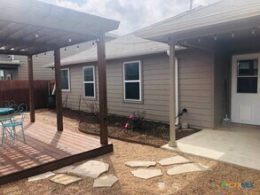 448 Mallow Dr in New Braunfels, TX - Building Photo - Building Photo