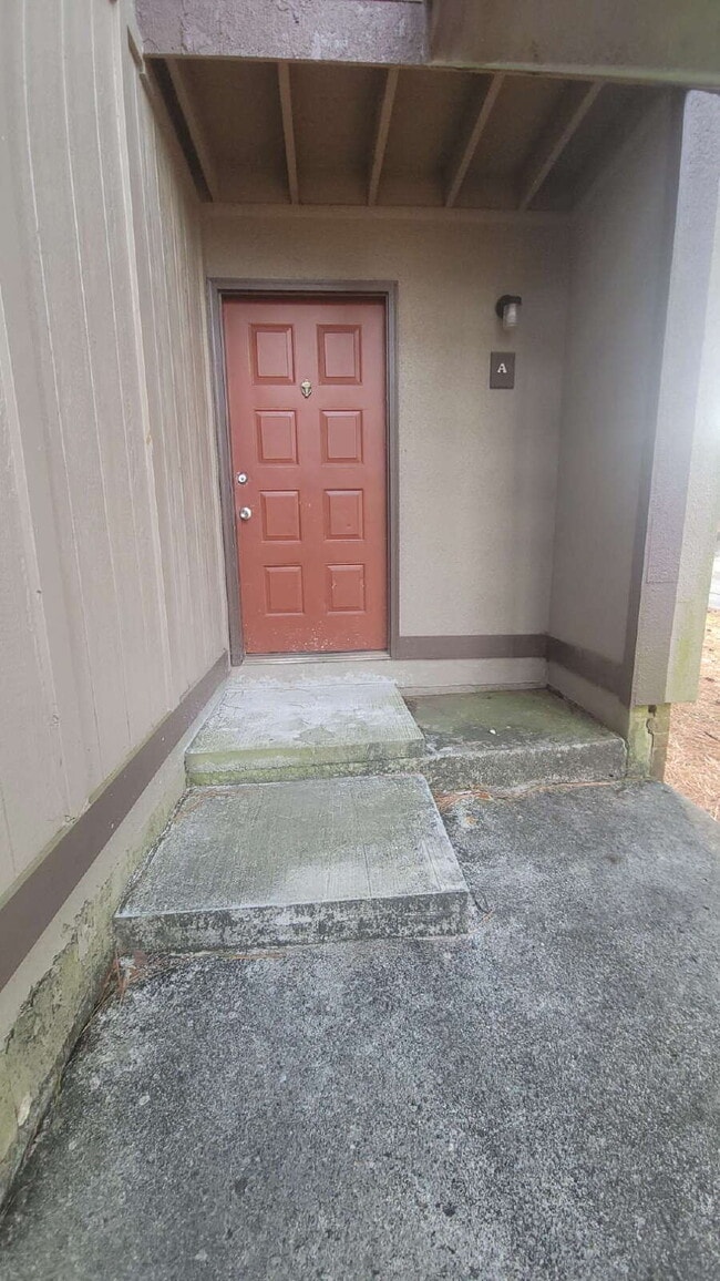 906 Candlewood Dr NW in Huntsville, AL - Building Photo - Building Photo