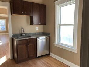 116 N Adams St in Westmont, IL - Building Photo - Building Photo