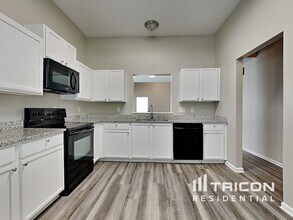 10435 Wilson Glen Dr in Charlotte, NC - Building Photo - Building Photo