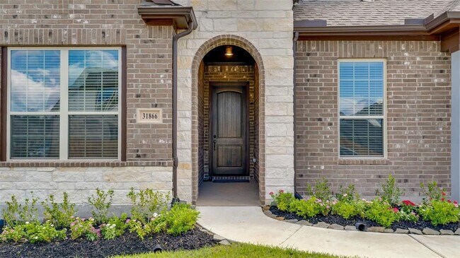 31866 Grand Arbor Ln in Spring, TX - Building Photo - Building Photo