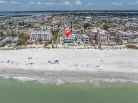 12274 1st St W in Treasure Island, FL - Building Photo