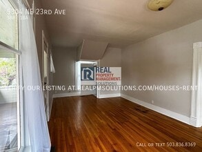 5304 NE 23rd Ave in Portland, OR - Building Photo - Building Photo