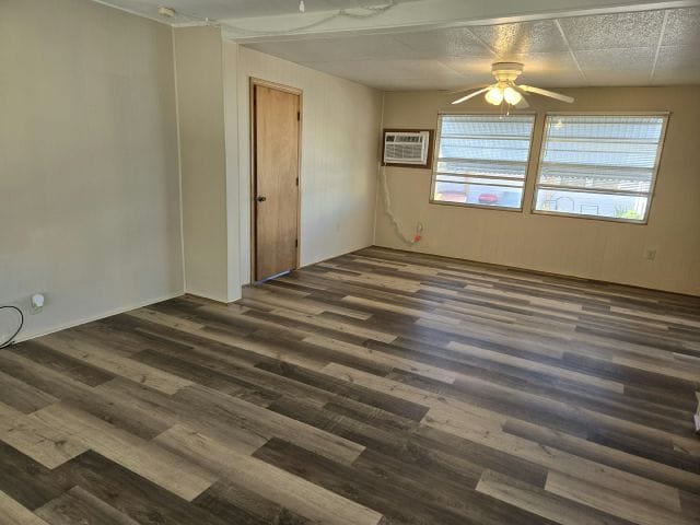 406 49th Ave Dr W in Bradenton, FL - Building Photo - Building Photo