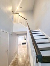 7447 Cambridge St in Houston, TX - Building Photo - Building Photo