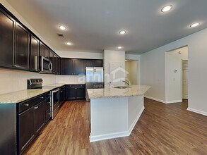 391 Southwilde Way in Pooler, GA - Building Photo - Building Photo
