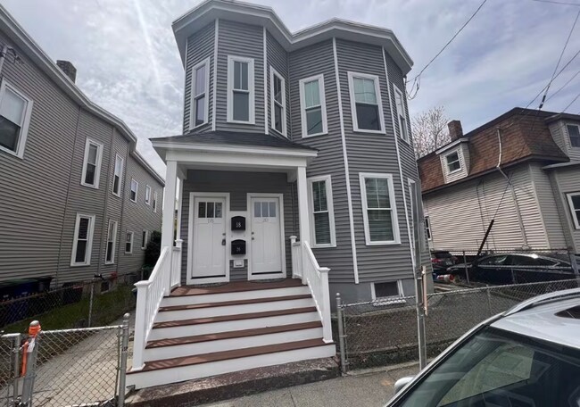 18 Houghton St