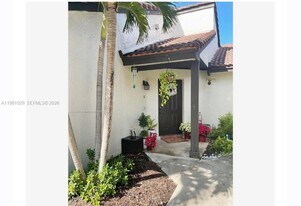 4850 SW 152nd Pl in Miami, FL - Building Photo