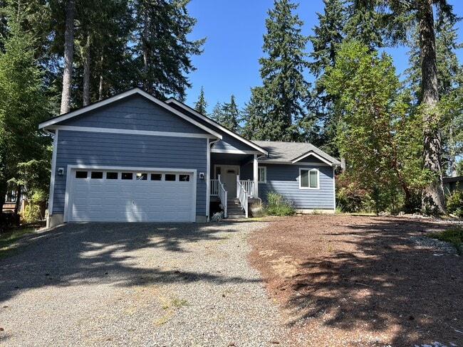 property at 221 E St Andrews Dr
