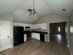 270 Village Dr in Oakland, TN - Building Photo - Building Photo