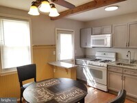 2046 Harman Ave photo'