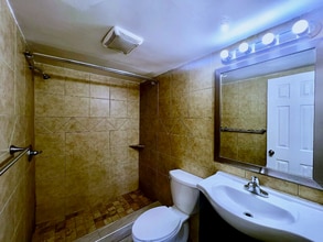 2200 S Ocean Blvd in Myrtle Beach, SC - Building Photo - Building Photo