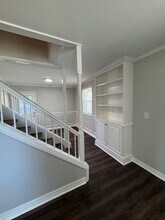 605 University Ridge in Greenville, SC - Building Photo - Building Photo