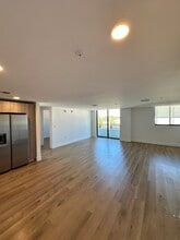 2415 Jackson St, Unit 1 in Hollywood, FL - Building Photo - Building Photo