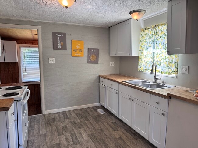 property at 233 Barbara Ave