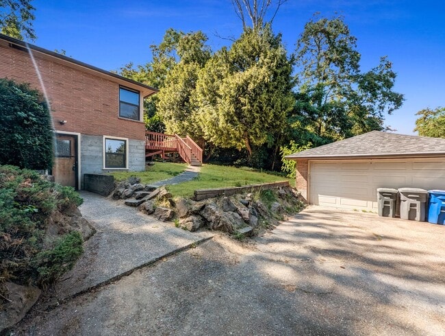 property at 1434 S 116th St