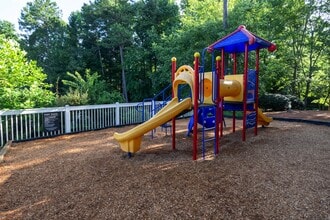Forest Glen in Austell, GA - Foto de edificio - Building Photo