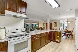 925 Palm View Dr in Naples, FL - Building Photo - Building Photo