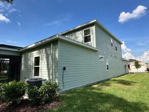 4034 NE 30th Ter in Ocala, FL - Building Photo - Building Photo