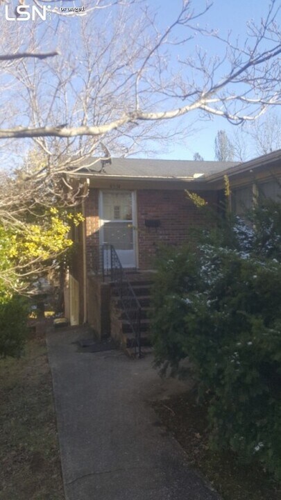 655 E 4th St, Unit b in Cookeville, TN - Building Photo