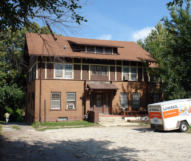 3103 Grand Ave in Des Moines, IA - Building Photo - Building Photo