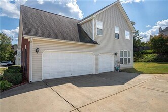 1098 Fountain Lakes Ct in Lawrenceville, GA - Building Photo - Building Photo