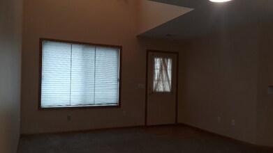 1830 121st Ln NW in Minneapolis, MN - Building Photo - Building Photo