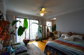 3330 N Lake Shore Dr in Chicago, IL - Building Photo - Building Photo