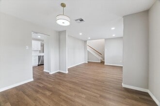 13734 Broken Bridge Dr in Houston, TX - Building Photo - Building Photo