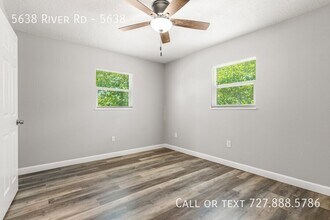 5638 River Rd in New Port Richey, FL - Building Photo - Building Photo