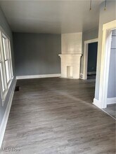 1390 E 109th St in Cleveland, OH - Building Photo - Building Photo