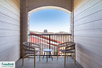 1501 Westpark View Dr, Unit 1232 in Fort Worth, TX - Foto de edificio - Building Photo