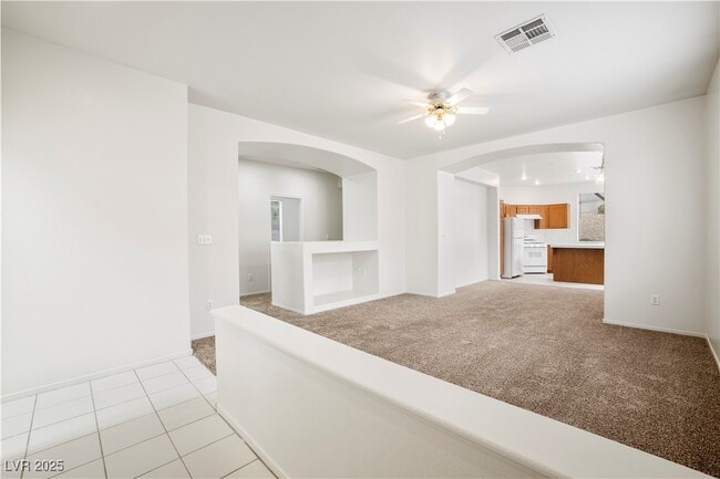 413 Magnolia Arbor St in Las Vegas, NV - Building Photo - Building Photo