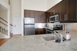 909 Usher St in Alexandria, VA - Building Photo - Building Photo