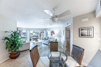 2601 W Marion Ave in Punta Gorda, FL - Building Photo - Building Photo