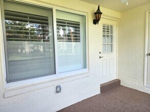 3560 Lazy Pine Way in Greenacres, FL - Building Photo - Building Photo
