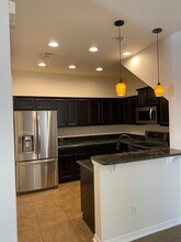 9034 Shepton St in Orlando, FL - Building Photo - Building Photo