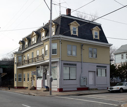 1101-1103 Elmwood Ave in Providence, RI - Building Photo - Building Photo