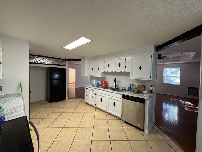 property at 408 3rd Ave NW