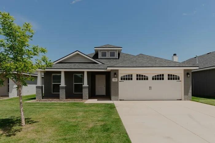 7318 28th St in Lubbock, TX - Building Photo