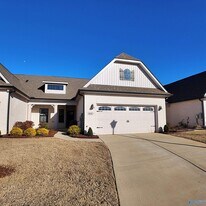 404 Tillane Pk Cir in Huntsville, AL - Building Photo