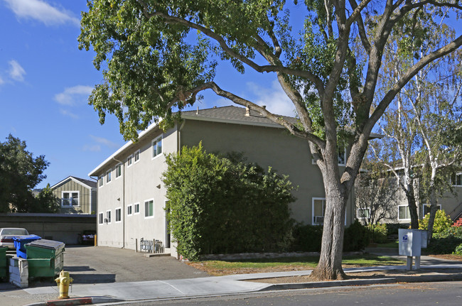 176 Towne Ter in Los Gatos, CA - Foto de edificio - Building Photo