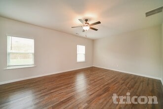 966 Minden Terrace in Fairburn, GA - Foto de edificio - Building Photo