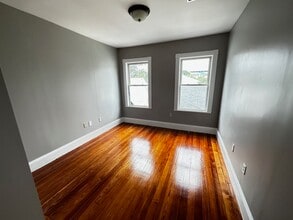 33 Adamson St in Boston, MA - Building Photo - Building Photo