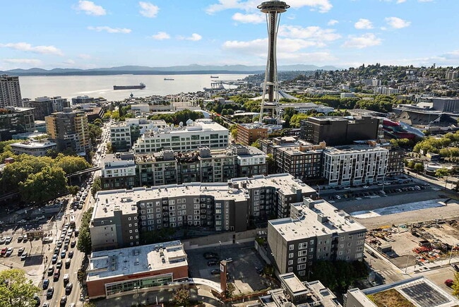 Taylor 28 in Seattle, WA - Building Photo - Building Photo