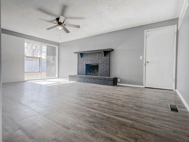 2505 47th St in Lubbock, TX - Building Photo - Building Photo