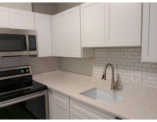 245 Sea St in Quincy, MA - Building Photo - Building Photo